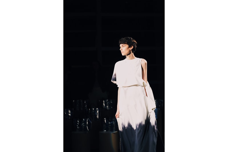 性差と洋服の既存概念を超越した TOGA 2018年春夏コレクションをバックステージから切り取る 複雑に入り組んだインスピレーションを洋服として形にした古田泰子のデザイン哲学に迫る