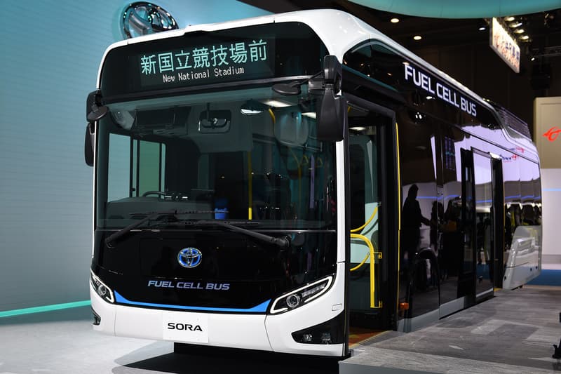 東京モーターショー2017 出展各メーカーの注目車両を一挙ご紹介 終日取材が絶えなかった東京五輪導入予定の「TOYOTA」製新型タクシー&バスを筆頭に自動車産業の未来を感じさせる各社のコンセプトモデルをフォトセット形式でお届け トヨタ Nissan 日産 三菱 MITSUBISHI BMW Benz Volkswagen フォルクスワーゲン Mercedes-Benz メルセデス・ベンツ Honda ホンダ コンセプトカー 東京オリンピック