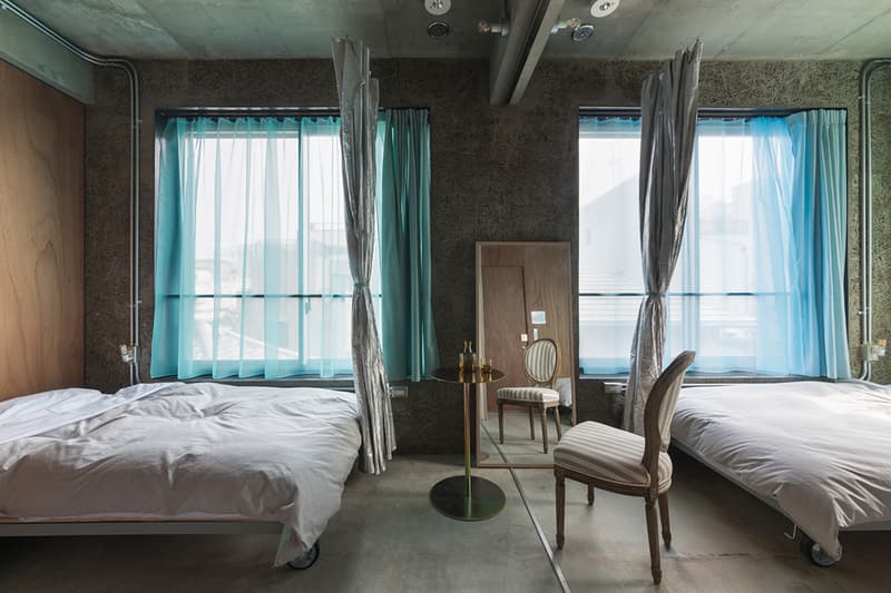 大阪の下町にあるカラフルなカーテンが目を引く宿泊施設 The Blend Inn をチェック osaka 大阪 旅行 ホテル ゲストハウス カーテン カラフル 梅香