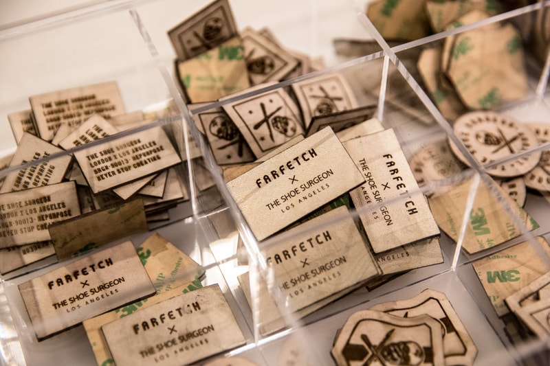 Farfetch がロンドンで The Shoe Surgeon の特別イベントを開催
