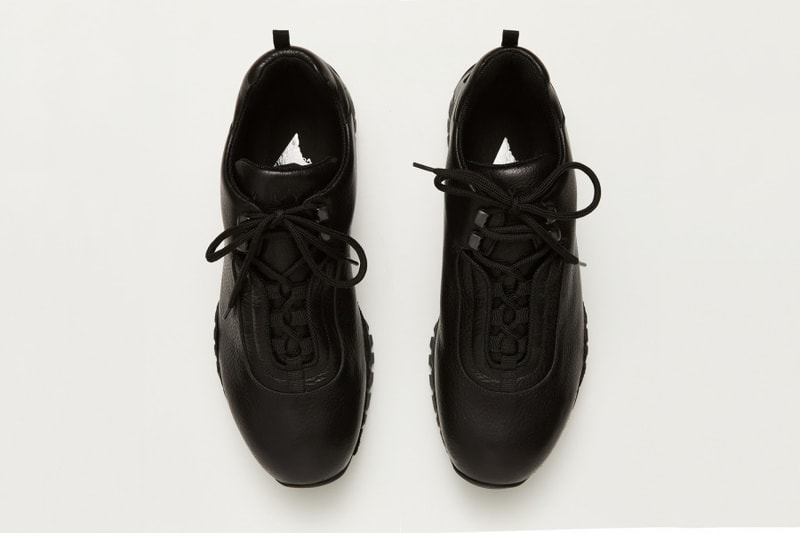 ALYX より2018年春に向け高級感のあるハイキングブーツ4足が登場 アリクス ハイキング vibram　ソール レザー　ホワイト ブラック ハイプビースト