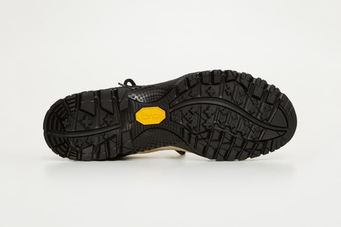 ALYX より2018年春に向け高級感のあるハイキングブーツ4足が登場 アリクス ハイキング vibram　ソール レザー　ホワイト ブラック ハイプビースト