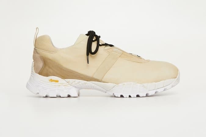 ALYX より2018年春に向け高級感のあるハイキングブーツ4足が登場 アリクス ハイキング vibram　ソール レザー　ホワイト ブラック ハイプビースト