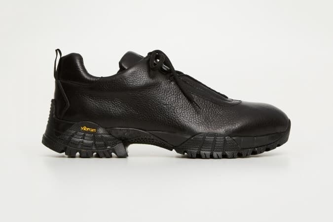 ALYX より2018年春に向け高級感のあるハイキングブーツ4足が登場 アリクス ハイキング vibram　ソール レザー　ホワイト ブラック ハイプビースト