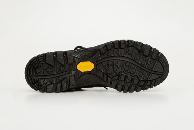 ALYX より2018年春に向け高級感のあるハイキングブーツ4足が登場 アリクス ハイキング vibram　ソール レザー　ホワイト ブラック ハイプビースト