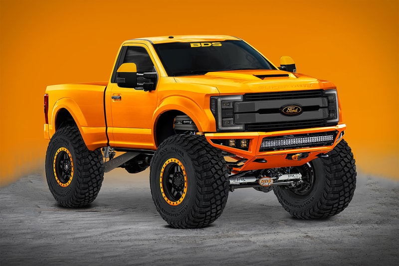 世界屈指のカスタムメーカー BDS Suspension が手がけた Ford F-250 が初披露 「Ford」の概念を覆す屈強なオフロードマシーン“Project SD126”とは一体…