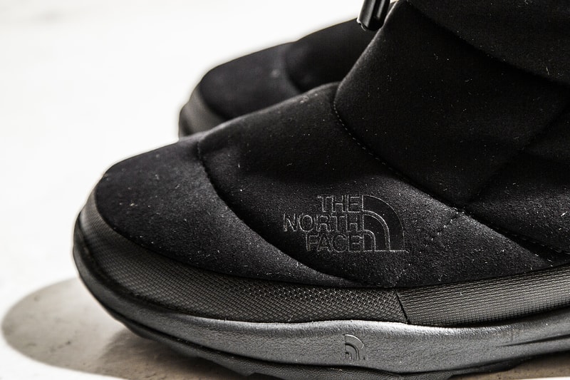 The North Face x BEAUTY&YOUTH よりフォーマル感さえ漂うコラボフットウェアが登場 ファッションフリークの喜ぶツボを押さえた圧巻のディテールワークに注目 Nuptse ブーツ ミュール オールブラック