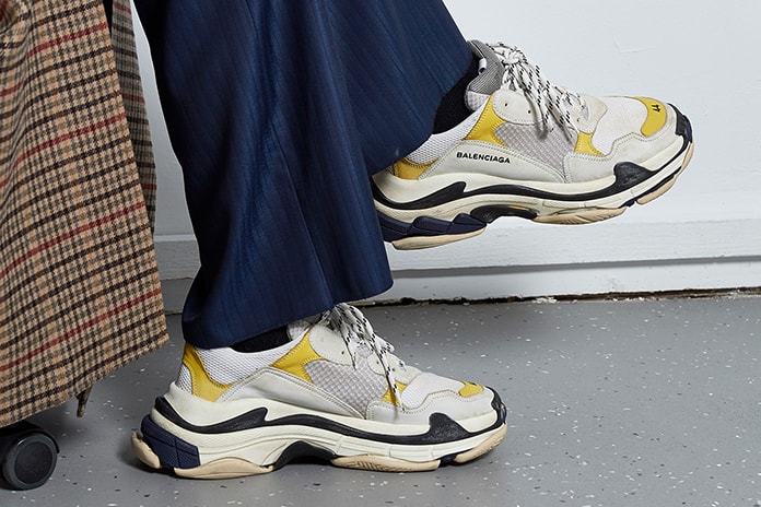 Balenciaga Triple S の Dover Street Market 限定カラーが銀座店でも販売決定