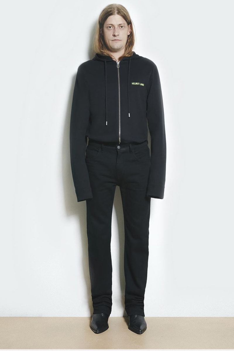 モードブームの再起をかけた Helmut Lang による 2018年リゾートコレクションが到着 苦渋を味わったランウェイからわずか3ヶ月で、モードとストリートの融合は成功となったのか？ フーディ ジップパーカ レザージャケット トレンチコート デニムパンツ