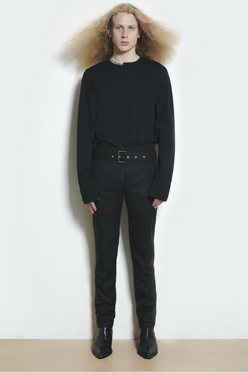 モードブームの再起をかけた Helmut Lang による 2018年リゾートコレクションが到着 苦渋を味わったランウェイからわずか3ヶ月で、モードとストリートの融合は成功となったのか？ フーディ ジップパーカ レザージャケット トレンチコート デニムパンツ