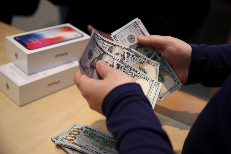UPS のトラックから約4200万円の iPhone X が盗まれる事件が発生