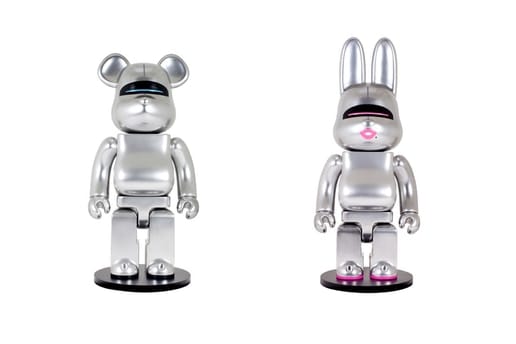 空山基 x MEDICOM TOY によるコレクター垂涎の限定 BE@RBRICK ＆ R@BBRICK が登場