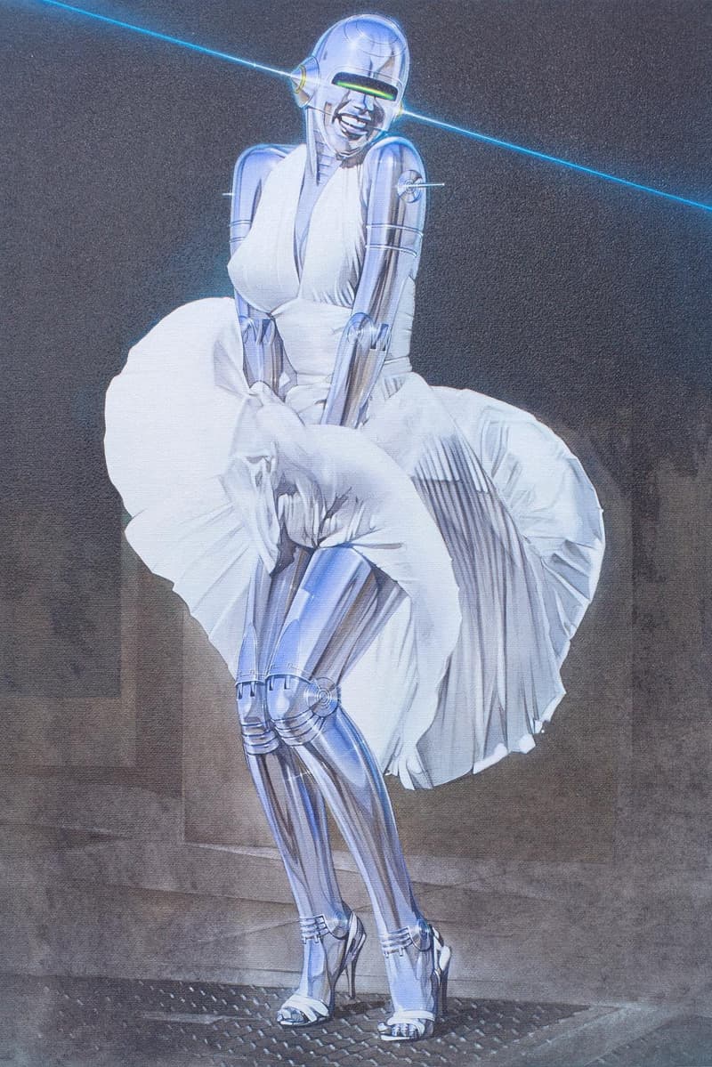 空山基 x Medicom Toy によるコレクター垂涎の限定 BE@BRICK ＆ R@BBRICK がお披露目 メディコム・トイ ベアブリック フィギュア 個展“Sawasdee Sexy Robot”のために製作したフィギュアには日本人レジェンドアーティストのデザイン美が色濃く反映される