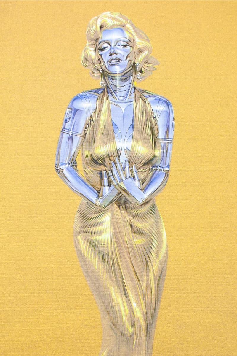 空山基 x Medicom Toy によるコレクター垂涎の限定 BE@BRICK ＆ R@BBRICK がお披露目 メディコム・トイ ベアブリック フィギュア 個展“Sawasdee Sexy Robot”のために製作したフィギュアには日本人レジェンドアーティストのデザイン美が色濃く反映される