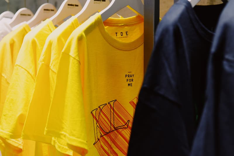 店内撮影にあわせて、同マーチのプロダクトデザイナーに『HYPEBEAST』が独占ゲリラインタビューを敢行 #THEDAMNPOPUP @ monkey time HARAJUKU に潜入