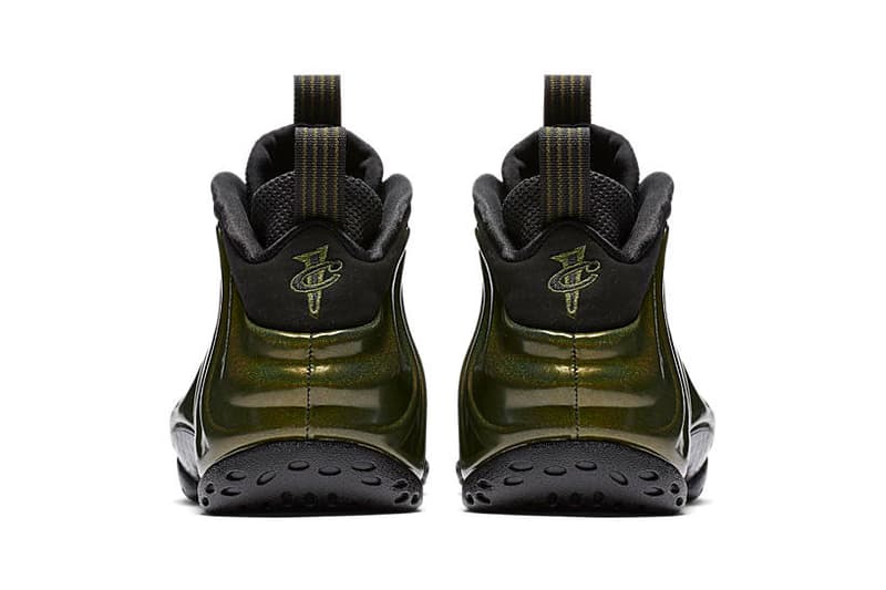 90年代 NBA の代表選手 Penny Hardaway の着用モデル Nike Air Formposite one より最新版 Legion Green が登場 ナイキ エアフォーム ポジットワン ペニー ハーダウェイ ハイプビースト hypebeast リジョングリーン 宇宙船 バスケ バスケットシューズ バッシュ