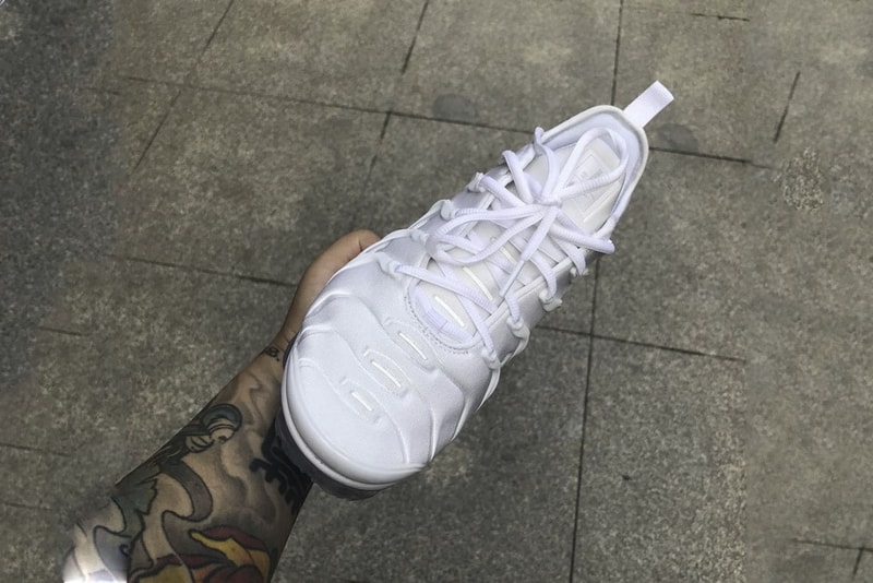 Nike の名作フットウェア2型をドッキングした Air VaporMax Plus がいよいよ登場か？ 近未来的な2つのカラーウェイで展開される最新モデルの発売時期は、来年初めが濃厚 Air Max Plus Air VaporMax Air Max 97