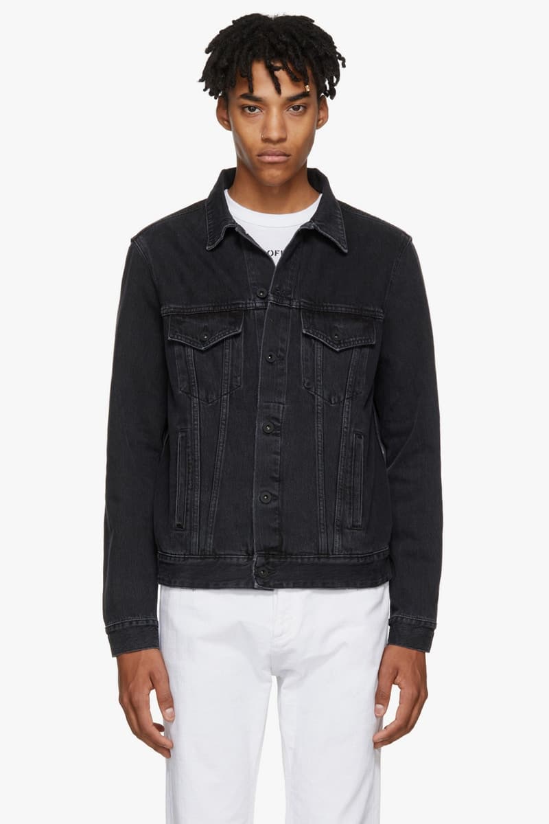 Off-White™ の新作 “Firetape” アイテムが続々登場