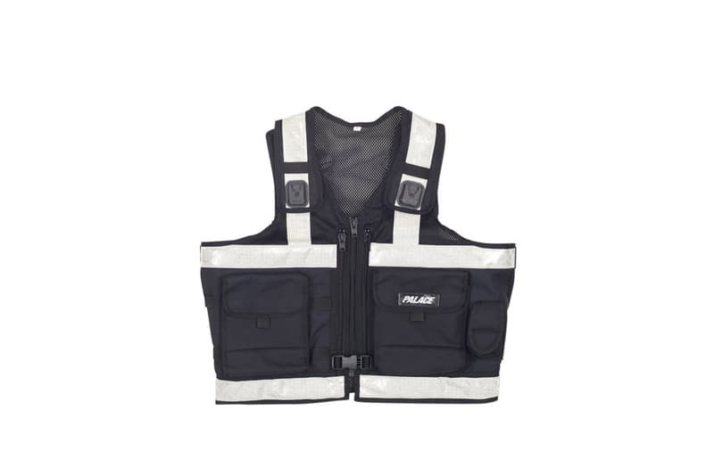 豊富なカラーパレットで構成された Palace の最新コレクション“Ultimo”より全ラインアップが到着 サッカーボールやリング、ステッカーなどといったファン垂涎のグッズも多数展開 adidas Ark Air Blodey McCoy Lucien Clarke トラックジャケット ベスト フーディ スウェット ポロシャツ