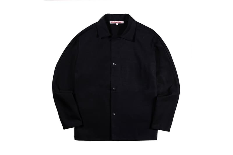Richardson よりワークウェアのシルエットを纏ったクリーンな印象の2017年秋冬コレクションがドロップ リチャードソン 2017aw autumn winter クリーン ホワイト ブラック シンプル ワークウェア 作業服 ハイプビースト hypebeast Richardson よりステンシルが男心をくすぐる2017年秋冬ワークウェアコレクションが登場