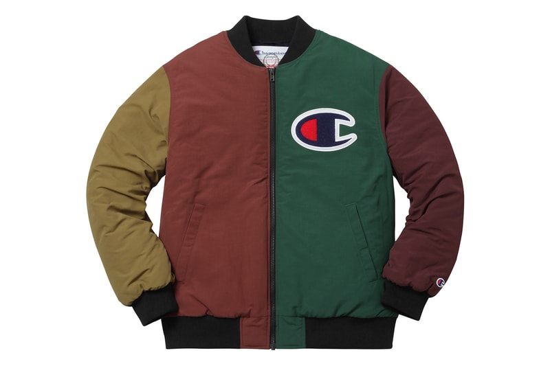 Supreme 2017年秋冬 WEEK12 では Champion と Everlast のコラボアイテムも登場  〈Champion〉からはCロゴを重ねた定番アパレル、〈Everlast〉からはボクシングローブとフィットネスマットがリリース