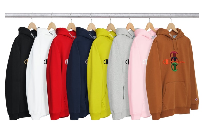 Supreme 2017年秋冬 WEEK12 では Champion と Everlast のコラボアイテムも登場  〈Champion〉からはCロゴを重ねた定番アパレル、〈Everlast〉からはボクシングローブとフィットネスマットがリリース