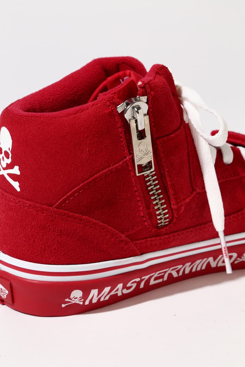 Vans x MASTERMIND JAPAN による最新コラボフッドウェアがポップアップ限定で登場 ファンならずとも買い逃し厳禁なトレンドカラーに染まった強烈な一足 マウンテンエディション HYPEBEAST ハイプビースト