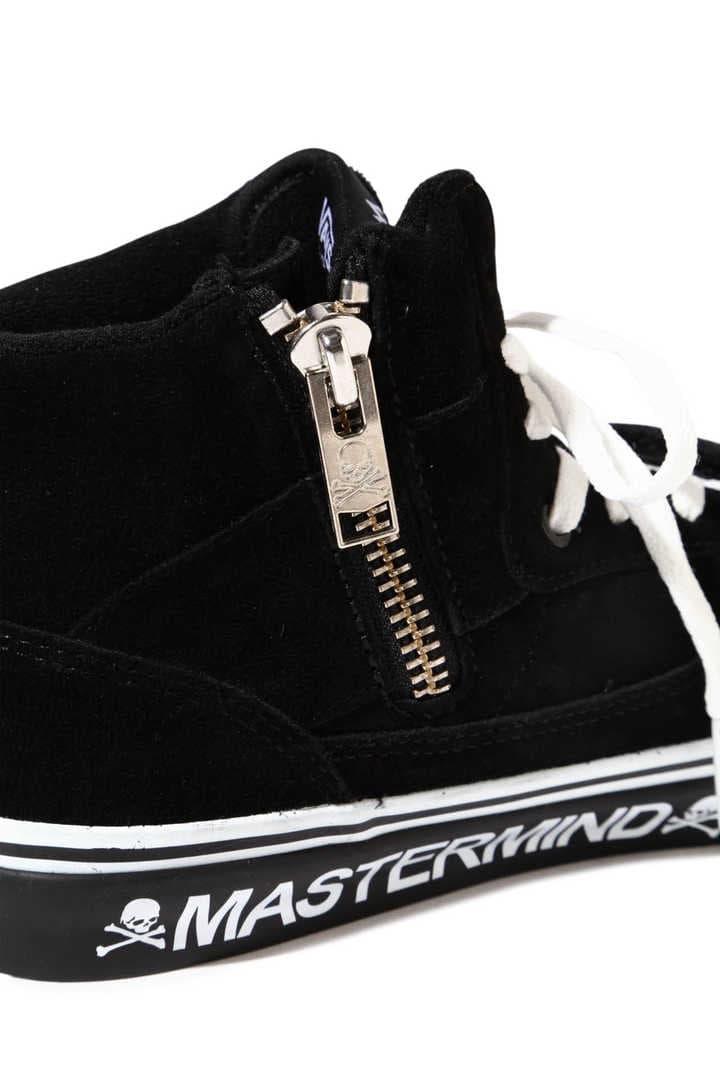 Vans × mastermind JAPAN Mt.Edition がオンラインでゲリラリリース 先日ベールを脱いだスエードモデルをブラック/ホワイトでメイクオーバーした本間正章らしいヘヴィな一足 マスターマインド ヴァンズ マウンテンエディション スニーカー コラボレーション コラボ HYPEBEAST ハイプビースト
