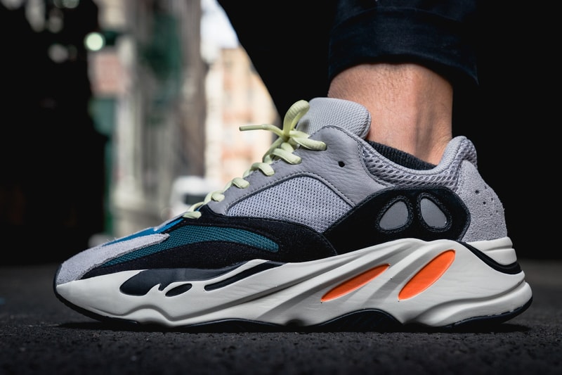 adidas と Kanye による最新作 YEEZY BOOST 700 Wave Runner にクローズアップ