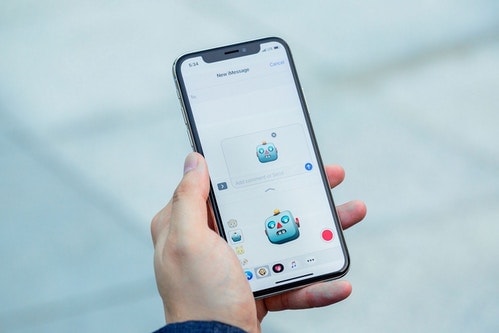 Apple が再起動を繰り返すなどの不具合を修正した iOS 11.2 を急遽リリース