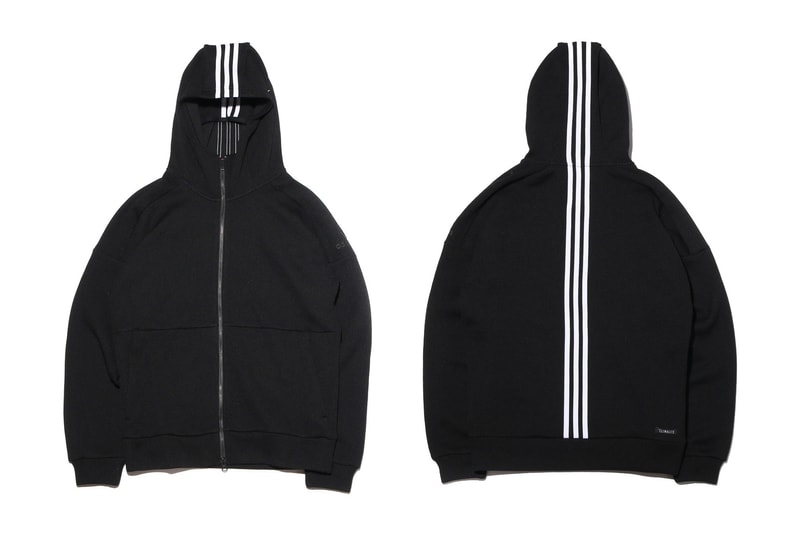 アトモスとアディダスによる初コラボアイテムとしてセットアップが登場 atmos と adidas による初コラボアイテムとしてフーディー＆パンツからなるセットアップが登場