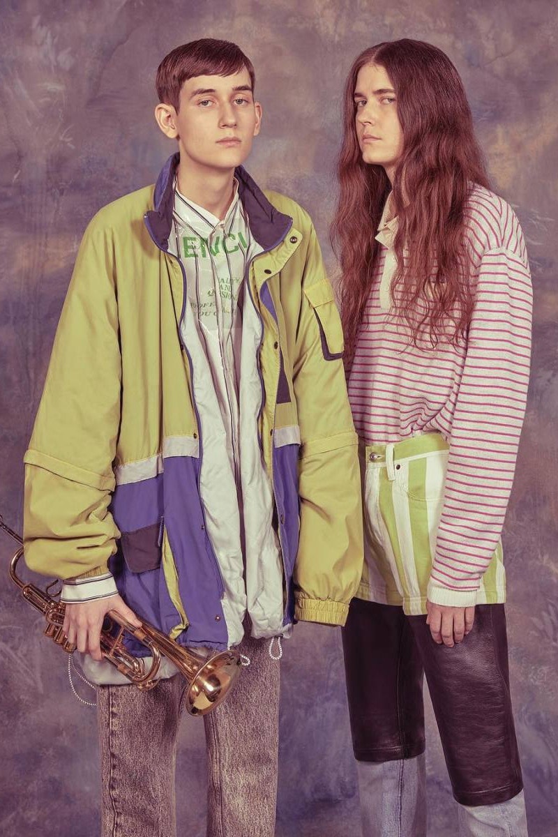 本物の家族を起用した Balenciaga 2018年春夏コレクションのビジュアルが到着 随所に Demna Gvasalia の息遣いを感じる〈Balenciaga〉の新たな姿をお見逃しなく Vetements ヴェトモン セレクトショップ ADDITION ADELAIDE アディッション アデライデ HYPEBEAST ハイプビースト