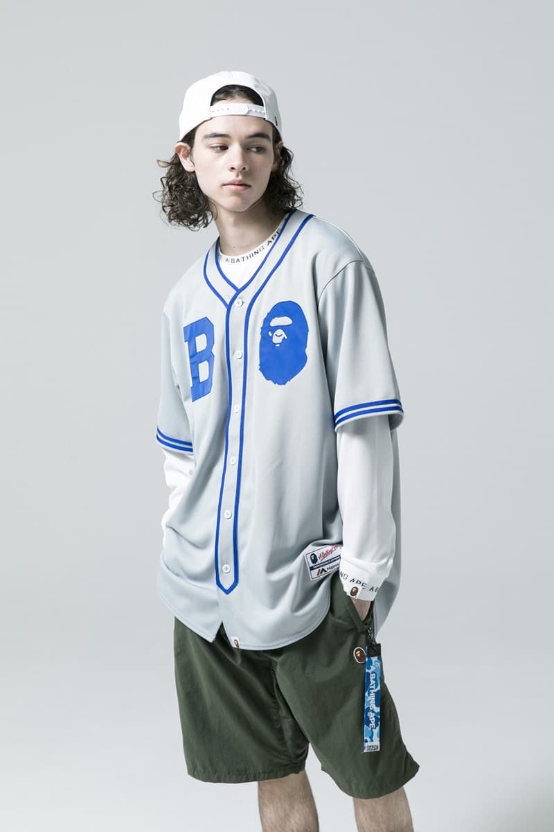 BAPE®︎ よりグラフィカルなシグネチャーモチーフに焦点を当てた2018年春夏ルックブックが到着 豊富な色合い、アイコニックな模様、選りすぐりの素材と三拍子揃った最新コレクションをチェック APE HEAD シャークモチーフ ベイプ HYPEBEAST ハイプビースト