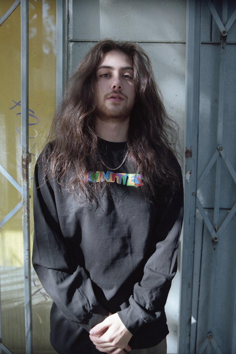 DIVINITIES が日本人アーティスト SHINKNOWNSUKE とのコラボにも注目の最新ルックブックをドロップ