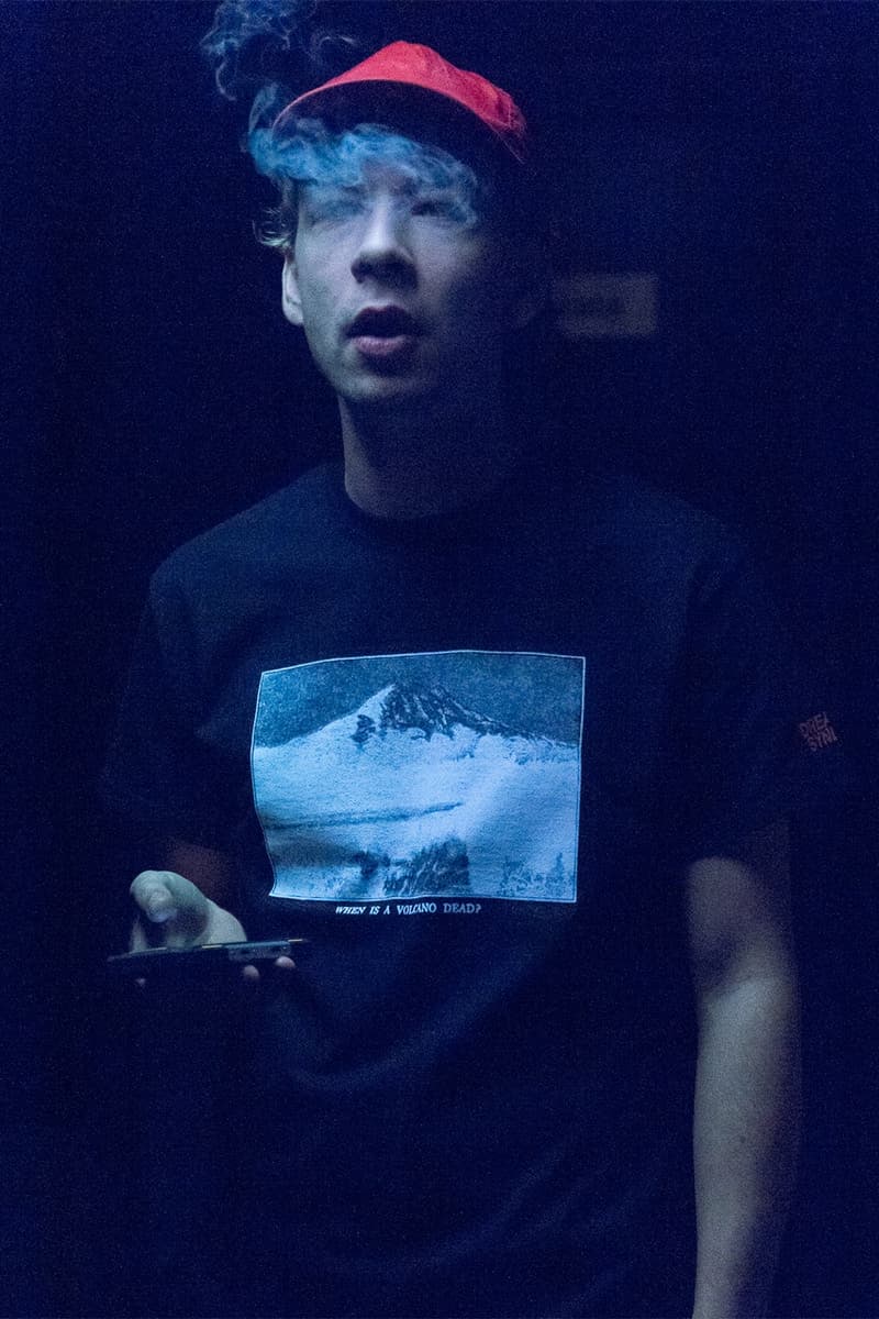 東欧発の新鋭ストリートブランド Dreamland Syndicate より最新コレクションが到着 音楽やアートをベースにアンダーグラウンドな一面を覗かせる最注目ブランドをチェック Demna Gvasalia デムナ・ヴァザリア Gosha Rubchinskiy ゴーシャ・ルブチンスキー Dream Machine ドリームマシーン The Wiper ワイパー Dover Street Market London/Singapore ドーバーストリートマーケット MORTAR HYPEBEAST ハイプビースト