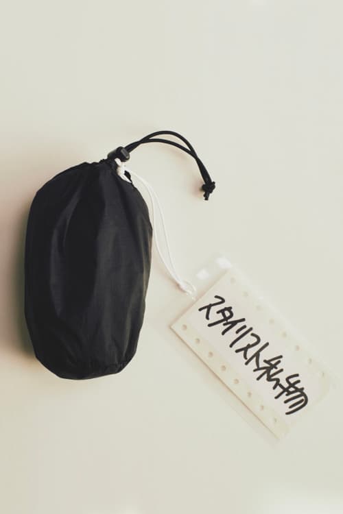 スタイリスト私物とGOLDWIN のパッカブルウィンドブレーカー