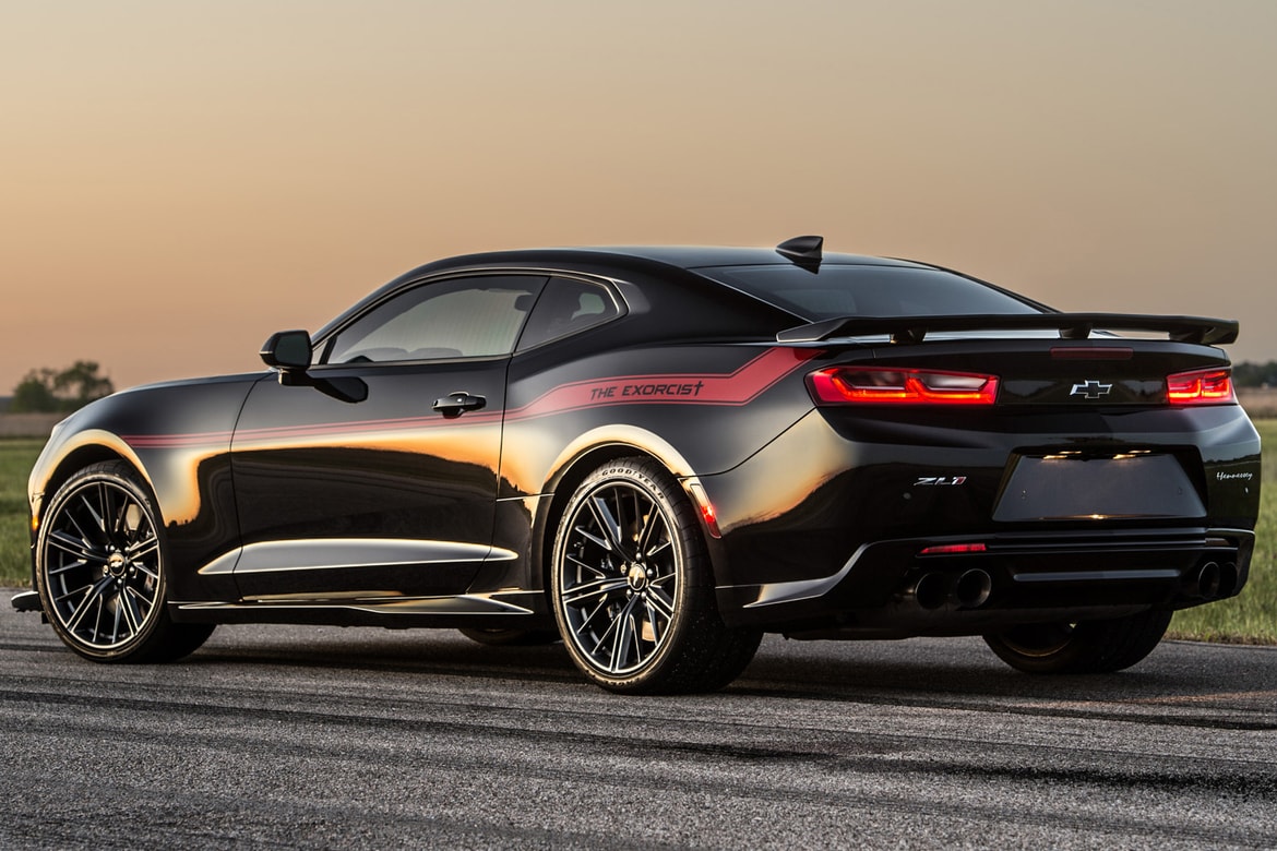改造車界の猛者 ヘネシーがスポーツクーペの象徴 Camaro を1 000馬力にチューンアップ Hypebeast Jp 改造車界の猛者 ヘネシーがスポーツクーペの象徴 Camaro を1 000馬力にチューンアップ Hypebeast Jp
