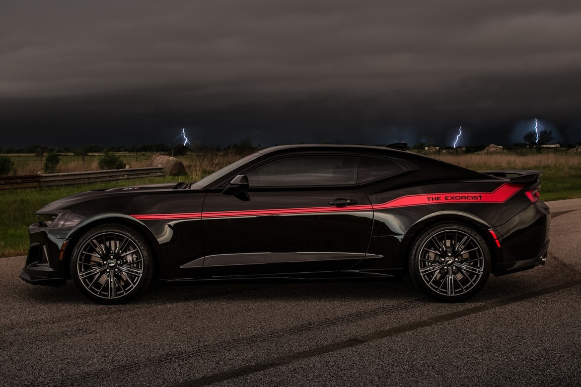 改造車界の猛者 ヘネシーがスポーツクーペの象徴 Camaro を1 000馬力にチューンアップ Hypebeast Jp 改造車界の猛者 ヘネシーがスポーツクーペの象徴 Camaro を1 000馬力にチューンアップ Hypebeast Jp