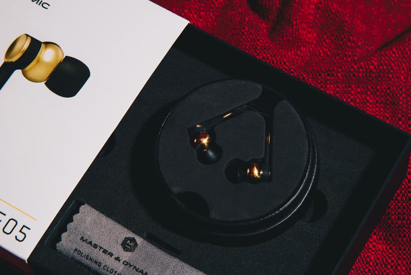 HYPEBEAST Giveaway give away Nike ナイキ SF-AF1 Mid PRM Andy Warhol アンディー・ウォーホル BE@RBRICK ベアブリック  PIGALLE ピガール G-SHOCK コラボ ウォッチ NIGO® ニゴー HUMAN MADE ヒューマン メイド MASTER & DYNAMIC マスター ＆ ダイナミック ME05