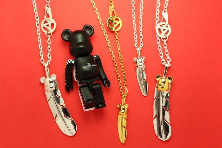 JAM HOME MADE より BE@RBRICK とコラボした20周年記念のフェザーネックレスが登場
