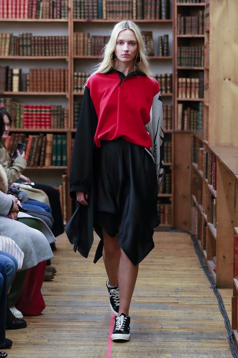 Koché が今勢いに乗る PSG と The Woolmark Company を迎えた2018年プレフォールコレクションを発表〈Bottega Veneta〉や〈Dries Van Noten〉などで経験を積んだ注目デザイナーが手がけるインパクト抜群のアイテムが多数登場 コシェ ザ・ウールマーク・カンパニー ラフ・シモンズ パリ・サンジェルマン HYPEBEAST ハイプビースト
