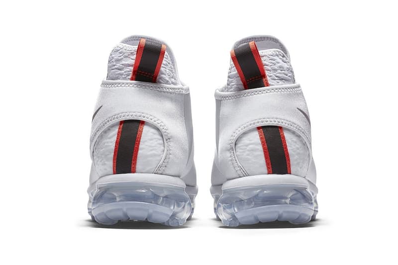 ナイキよりAir VaporMax “Chukka Slip”初見ホワイトカラーモデルのビジュアルが登場