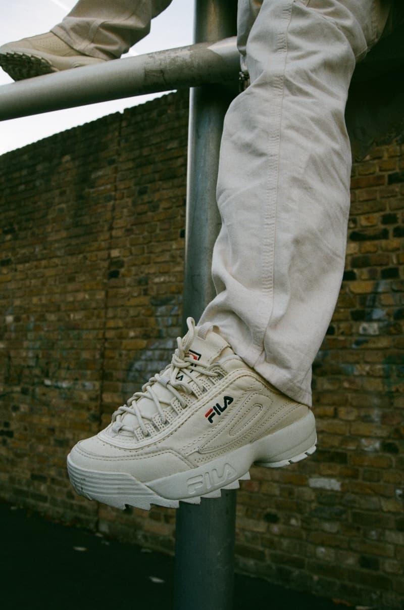Patta x FILA より圧倒的な存在感に魅了されるコラボフットウェア“Disruptor 2”が登場 怒涛のコラボラッシュを続ける〈Patta〉のエッセンスを散りばめた温故知新な一足に注目 オランダ パタ フィラ