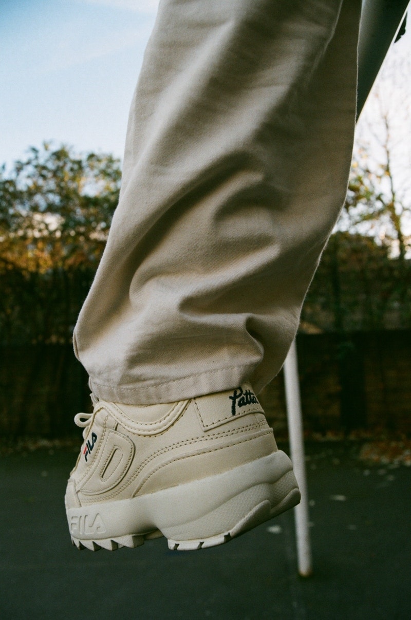 Patta x FILA より圧倒的な存在感に魅了されるコラボフットウェア“Disruptor 2”が登場 怒涛のコラボラッシュを続ける〈Patta〉のエッセンスを散りばめた温故知新な一足に注目 オランダ パタ フィラ