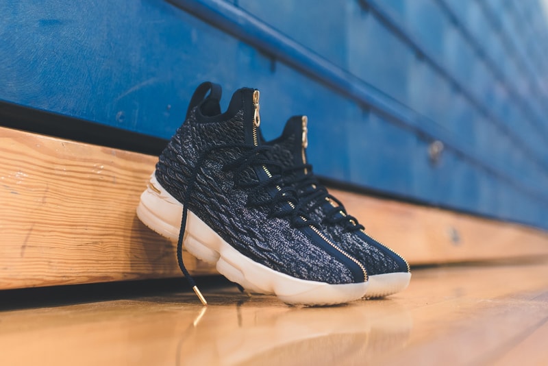 ロニー・ファイグが母校で KITH x Nike LeBron 15 のリリースを記念したスペシャルイベントを開催 ロニー ファイグ ronnie fieg nike kith lebron 15 james ジェームス　ルブロン ナイキ キス NYC NY ニューヨーク クイーンズ 母校 高校 上映 ドキュメンタリー コラボ バスケ ハイプ ビースト hypebeast