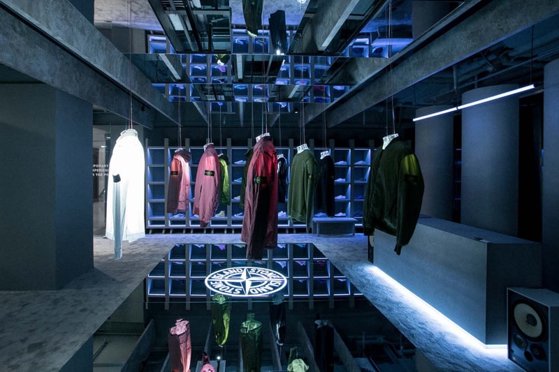 HBX 台湾にて現在開催中の Stone Island ポップアップストアの様子をお届け 3Mコンパスロゴを配したTシャツやナイロンジャケットなど、『HBX』別注アイテムも登場