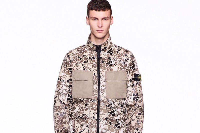 Stone Island よりミリタリーウェアに革新性を持たせた2018年春夏コレクションが登場
