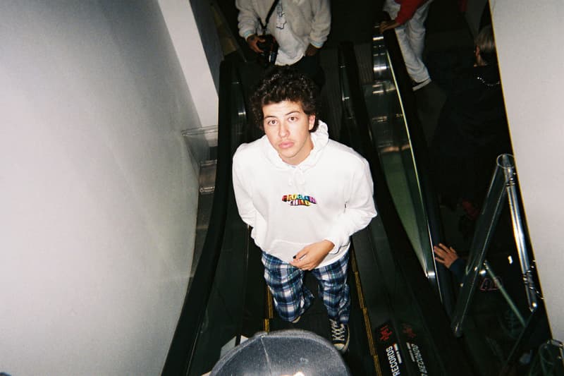 Back To Film：西海岸発 OFWGKTA の Taco が写ルンですで Tyler,The Creator らの東京ライフを激写 Tyler のライブ舞台裏から東京観光を楽しむ「OFWGKTA」クルーの素顔まで、リラックスムード溢れるフォトダイアリーに注目 MTV Video Music Award Yonkers Vans ヴァンズ Converse コンバース Tyler The Creator タイラー・ザ・クリエイター Pharrell Willams ファレル・ウィリアムス Kanye West カニエ・ウェスト Left Brain レフト・ブレイン L Boy エル・ボーイ Taco タコ Odd Future  HYPEBEAST ハイプビースト