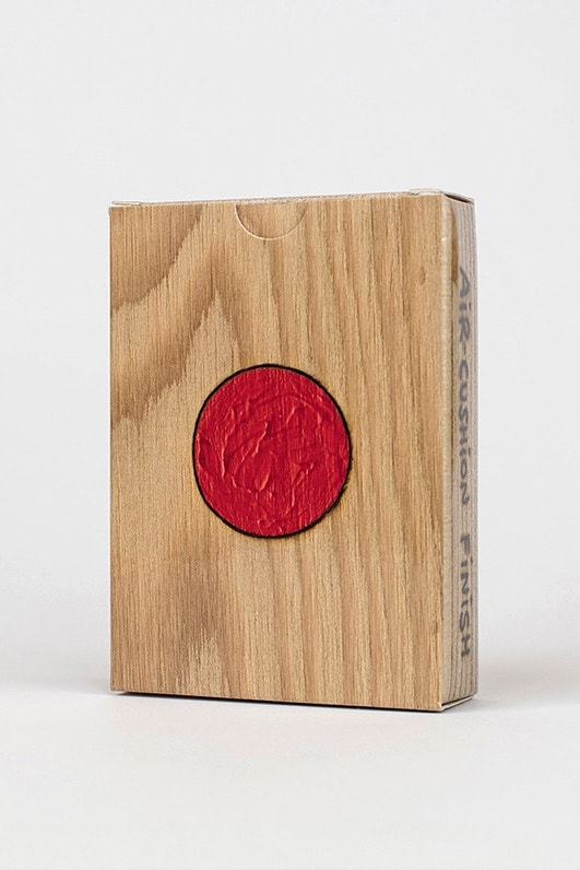 NY の現代アーティスト Tom Sachs より日本の伝統文化に焦点を当てたトランプカードが登場 あの藤原ヒロシも愛用するトランプシリーズの最新作をチェック