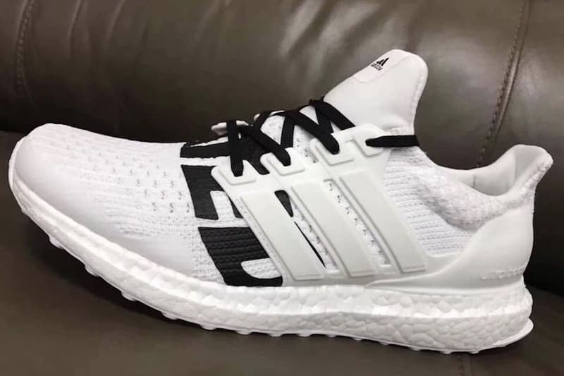 UNDEFEATED x adidas UltraBOOST が発売間近？ “UNDEFEATED”のブランディングを大々的に配したUltraBOOSTについて、リーク先は発売時期にも言及 UNDFTD アンディフィーテッド アディダス ウルトラブースト スニーカー ランニングシューズ コラボレーション リリース 発売日 取扱 Yeezy Mafia HYPEBEAST ハイプビースト